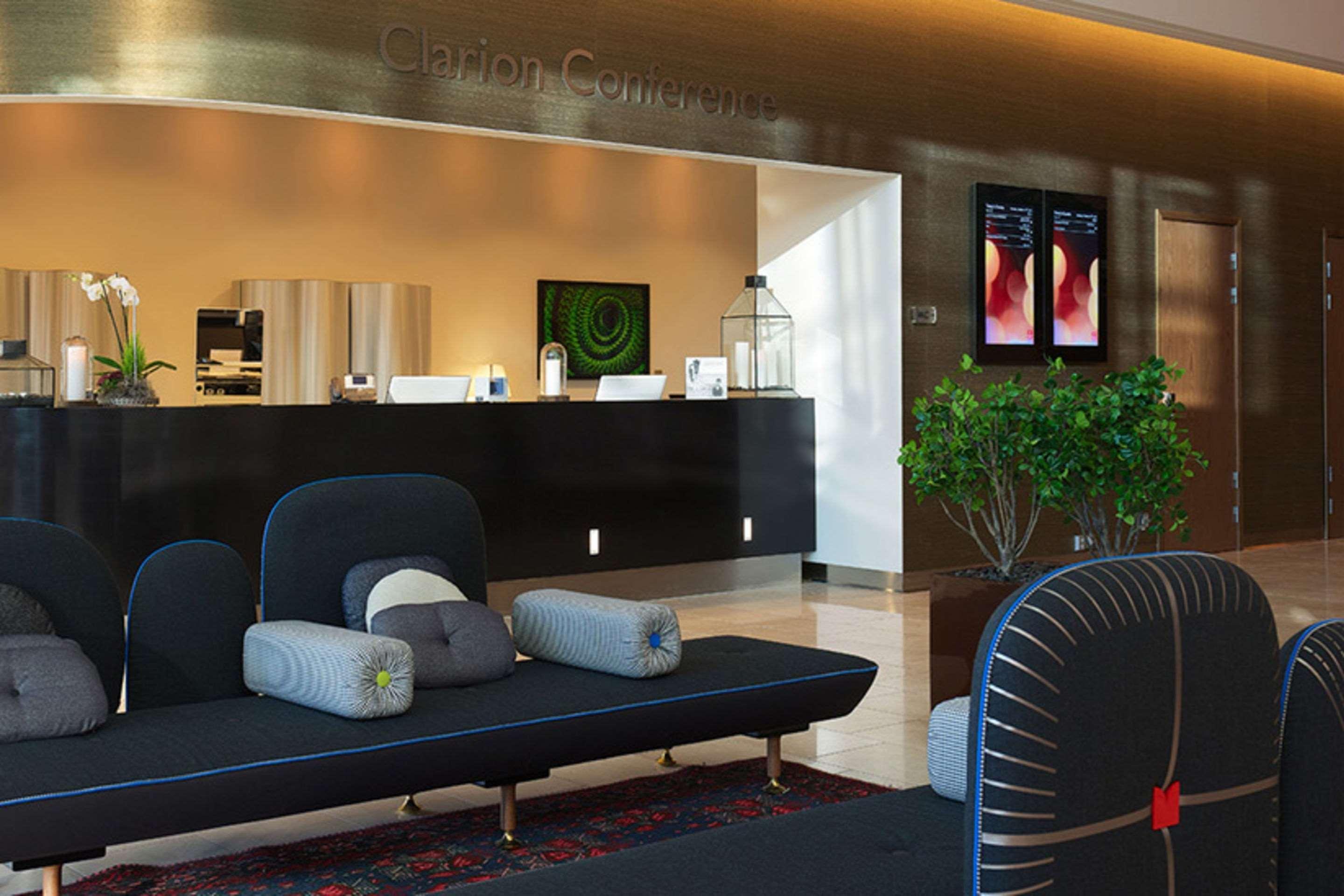 Clarion Hotel Arlanda Airport Terminal Exterior photo