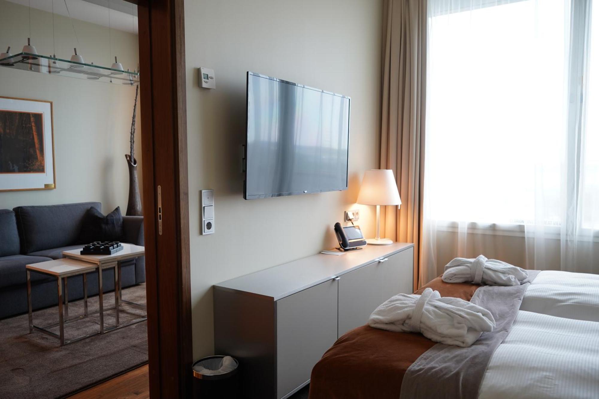 Clarion Hotel Arlanda Airport Terminal Room photo